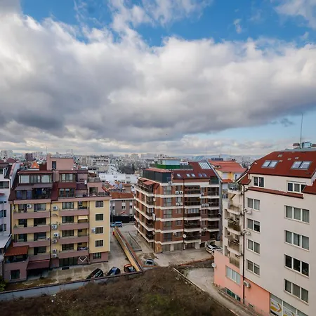 Flower Garden In Lozenetz By 7th Sence Apartment Sofia