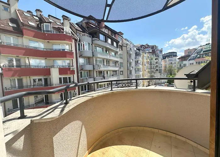 Flower Garden In Lozenetz By 7th Sence アパート *