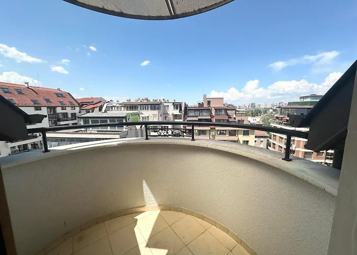 Flower Garden In Lozenetz By 7th Sence アパート